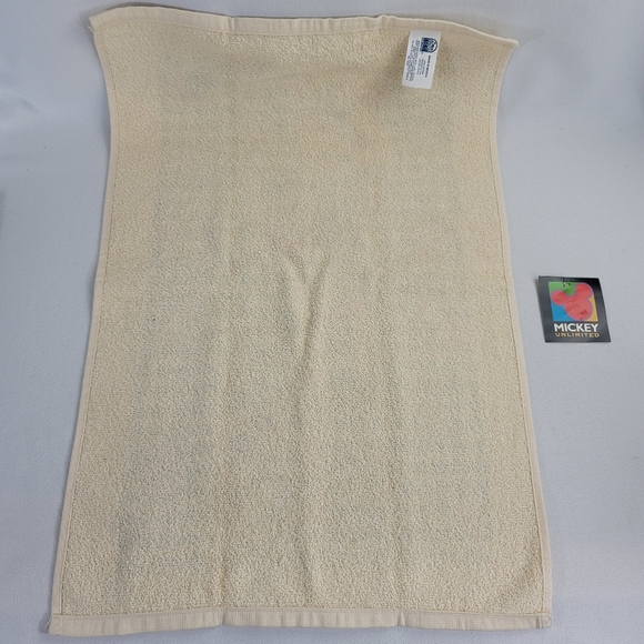 Mickey Unlimited Best Wishes Potholders And Kitchen Towels - Picture 12 of 16